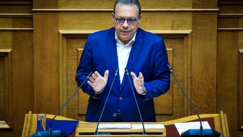 Φάμελλος: όπου σταθεί και όπου βρεθεί εργαλειοποιεί το δυστύχημα των Τεμπών