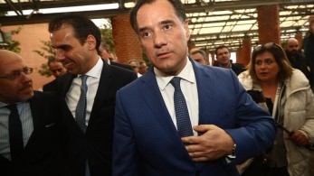 Γεωργιάδης για απογευματινά χειρουργεία: Η παραπληροφόρηση «σκοτώνει» τη Δημοκρατία