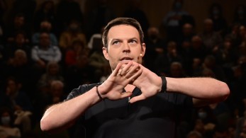 Κασσελάκης: δει δη αποδείξεων