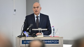Δένδιας για ένοπλες δυνάμεις: Αποτελούν πυλώνα σταθερότητας και ασφάλειας