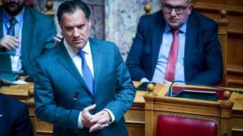 Γεωργιάδης κατά Βελόπουλου για το σόου περί χριστιανικής πίστης: «Τη μάνα δεν τη βρίζουμε ποτέ»