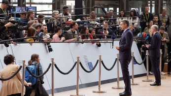 «Έξω πάμε καλά»