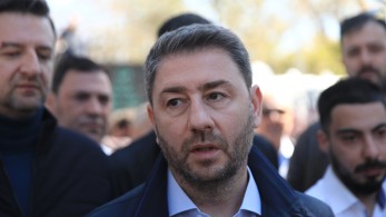 Ζαγοράκης και δημοσκοπήσεις φέρνουν αναταραχή στο ΠΑΣΟΚ