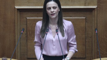 Πρόταση δυσπιστίας: πυρά Αχτσιόγλου στον ΣΥΡΙΖΑ για «παντελώς ασόβαρη στάση» Πρόταση δυσπιστίας: πυρά Αχτσιόγλου στον ΣΥΡΙΖΑ για «παντελώς ασόβαρη στάση»