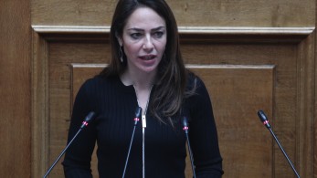 Πρόταση δυσπιστίας - Δόμνα Μιχαηλίδου: Η κοινή λογική δεν χρειάζεται μονταζιέρες
