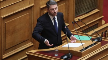 Σε... συμπαράταξη για πρόταση δυσπιστίας καλεί ο Νίκος Ανδρουλάκης - «Ναι» είπε η «Νέα Αριστερά»