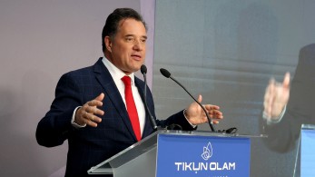 Άδωνις Γεωργιάδης: Σε λίγους μήνες το 95% των νοσοκομείων θα κάνει απογευματινά χειρουργεία