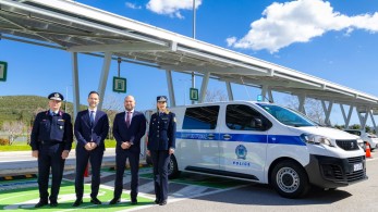 Το πρώτο ηλεκτρικό περιπολικό απέκτησε η Ελληνική Αστυνομία
