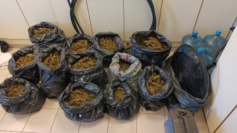 Σωφρονιστικός υπάλληλος επιχείρησε να «περάσει» στις φυλακές ναρκωτικά