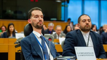 Κυμπουρόπουλος για Τέμπη στο ΕΚ: Σεβασμός στα θύματα, επιζώντες και οικογένειες