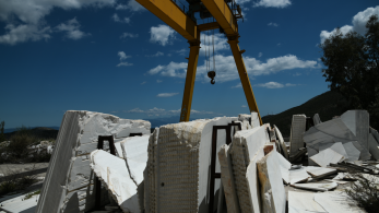 Η νέα πράξη στο σίριαλ της εταιρείας «Μάρμαρα Παυλίδης»