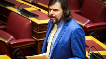 Πέτρος Παππάς για πρόταση Γεροβασίλη, Φάμελλου και Φαραντούρη: Δείχνει δειλία και ακόρεστη προσωπική φιλοδοξία Πέτρος Παππάς για πρόταση Γεροβασίλη, Φάμελλου και Φαραντούρη: Δείχνει δειλία και ακόρεστη προσωπική φιλοδοξία