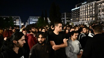 Δυστύχημα στα Τέμπη: Συγκέντρωση στο Σύνταγμα - «Δεν ξεχνάμε τίποτα»