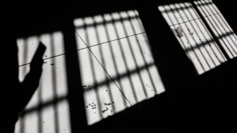 Στη φυλακή ο 34χρονος για τον ξυλοδαρμό του υπαλλήλου καθαριότητας Στη φυλακή ο 34χρονος για τον ξυλοδαρμό του υπαλλήλου καθαριότητας