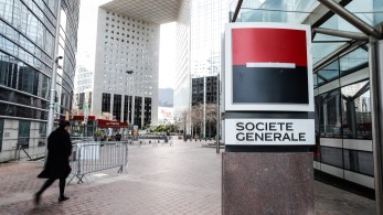 «Καμπανάκι» από τη Societe Generale: Κίνδυνος κρίσης στην Ευρωζώνη - Εξαίρεση η ελληνική οικονομία