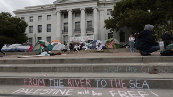 Εντείνονται οι κινητοποιήσεις υπέρ των Παλαιστινίων στα πανεπιστήμια των ΗΠΑ