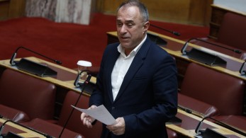 Οι ιδεοληψίες του βουλευτή του ΚΚΕ Νίκου Παπαναστάση - Κατηγόρησε την Ουκρανία για εγκλήματα πολέμου