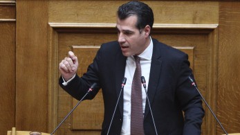Ο Πλεύρης αποδομεί Κασσελάκη για την αμφισβήτηση του αδιάβλητου των εκλογών