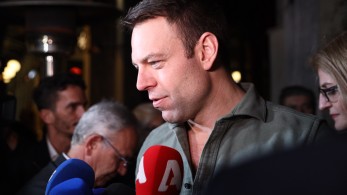 Πάλι για ποτό ο Κασσελάκης με... Αντώναρο, Κουντουρά και Κουρουμπλή