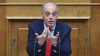 Σημάδια κόπωσης στο κόμμα του Βελόπουλου. Του προκαλεί ανησυχία η παρουσία Μπελέρη και οι δημοσκοπήσεις