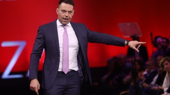 Σφάζονται τα Συριζοτρόλ