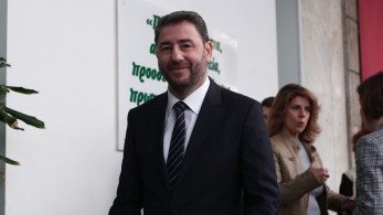 Πρόεδρος κόμματος με μνήμη χρυσόψαρου