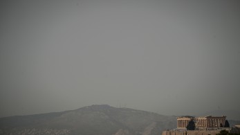 Κορυφώνεται σήμερα η μεταφορά σκόνης από τη Σαχάρα