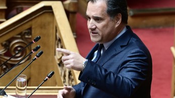 Γεωργιάδης: Ο Κασσελάκης αγοράζει πολυτελές διαμέρισμα και πάει σε σουίτα στα μπουζούκια, ενώ ο πατέρας του χρωστάει 11 εκατ. στο κράτος