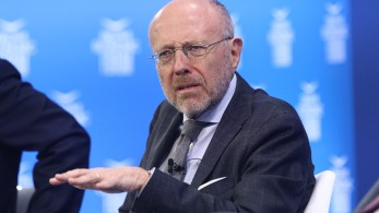 Πάνω από 500 εκατ. ευρώ τα φορολογικά έσοδα από το online gaming - 500 εκατ. ευρώ τα «χαμένα» έσοδα από το παράνομο στοίχημα