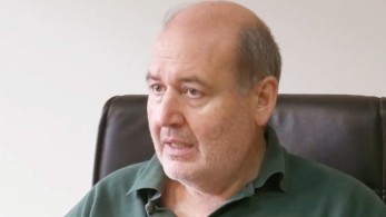 Νίκος Φίλης: ζητεί συνεργασίες για να πέσει ο Μητσοτάκης - Όχι σε συγκλίσεις με Κασσελάκη