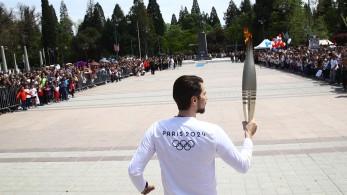 Ο Πειραιάς υποδέχεται την Ολυμπιακή Φλόγα
