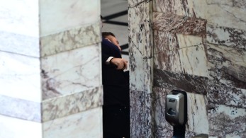 Γραμμένος: υπέστη κάταγμα ρινικών οστών, διάστρεμμα και διάταση της ακρωμιοκλειδικής άρθρωσης