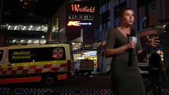 Επίθεση με μαχαίρι σε εμπορικό κέντρο στο Σίδνεϊ: 7 νεκροί-ανάμεσά τους και ο δράστης