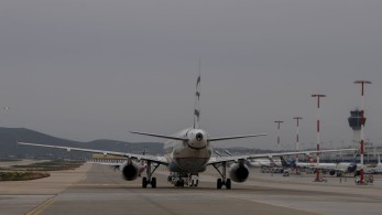 Αναγκαστική προσγείωση αεροσκάφους στο «Ελευθέριος Βενιζέλος» - Μπήκαν πουλιά στον κινητήρα