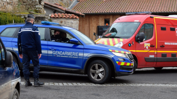 Συναγερμός στο Παρίσι: άνδρας απειλεί να ανατιναχθεί έξω από το ιρανικό προξενείο