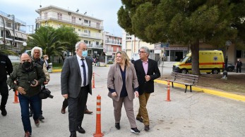 Στην Κορινθία η Μαρία Συρεγγέλα: Δεν είναι χαλαρή η ψήφος για τις ευρωεκλογές