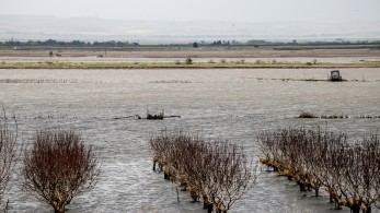 Σε επιφυλακή οι αρχές για την κακοκαιρία - Σε Σκόπελο και Καρδίτσα τα μεγαλύτερα ύψη νερού