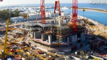 Ελληνικό - Riviera Tower: φάνηκαν από την Ποσειδώνος οι πρώτοι όροφοι του πύργου