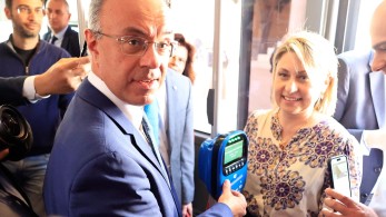 ΜΜΜ: από σήμερα πληρωμές με κάρτα στις γραμμές Express – Πότε θα πληρώνουμε με πλαστικό χρήμα