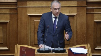 Συνεχίζει τη μάχη του στο υπουργείο Ανάπτυξης και Επενδύσεων ο Τάκης Θεοδωρικάκος