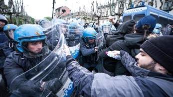 Τορίνο: συμπλοκές αστυνομικών με φοιτητές που διαδήλωναν υπέρ της Παλαιστίνης
