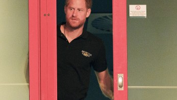 Στη Βρετανία ο πρίγκιπας Χάρι εν όψει συνάντησης με τον βασιλιά Κάρολο