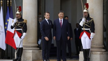 Μήνυμα Μακρόν σε Σι Τζινπίνγκ υπέρ «ισότιμων κανόνων για όλους» στο εμπόριο