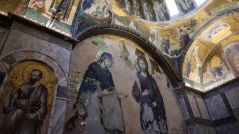 Μονή της Χώρας: μεγάλη προσέλευση μουσουλμάνων για την προσευχή της Παρασκευής