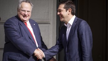 Τσίπρας-Κοτζιάς: δεν είναι αργά για να ζητήσουν μια συγγνώμη Τσίπρας-Κοτζιάς: δεν είναι αργά για να ζητήσουν μια συγγνώμη