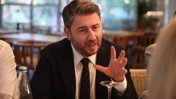 Ανδρουλάκης κατά πάντων - Σπασμοί... ηττοπάθειας