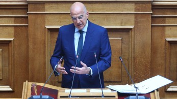 Δένδιας: Δεν θα επιτρέψουμε να ανατραπεί η ισορροπία κάτω από τη θάλασσα