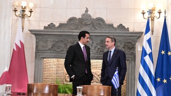 Συνάντηση Μητσοτάκη με τον εμίρη του Κατάρ: υπεγράφη συμφωνία στρατιωτικής συνεργασίας