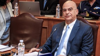 Δένδιας για Μνημείο Άγνωστου Στρατιώτη: Δεν πρέπει να χρησιμοποιείται ως μέσο έκφρασης πολιτικών επιδιώξεων