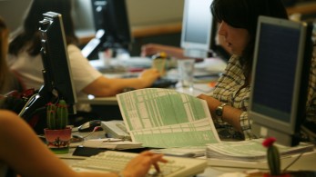 Φορολογικές δηλώσεις: λήγει σήμερα η προθεσμία υποβολής για την έκπτωση του 4%